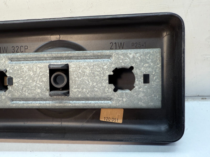 OEM Mercedes W123 Driver Left LH Rear Tail Light Assembly 22064L DOT22 064 C13-4