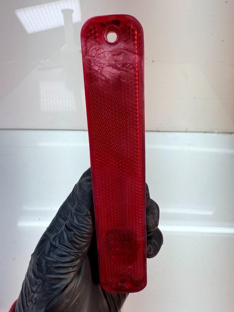 OEM 1973 - 1979 Ford Truck Rear Side Marker Light D3TB-15A428-AA B55-33