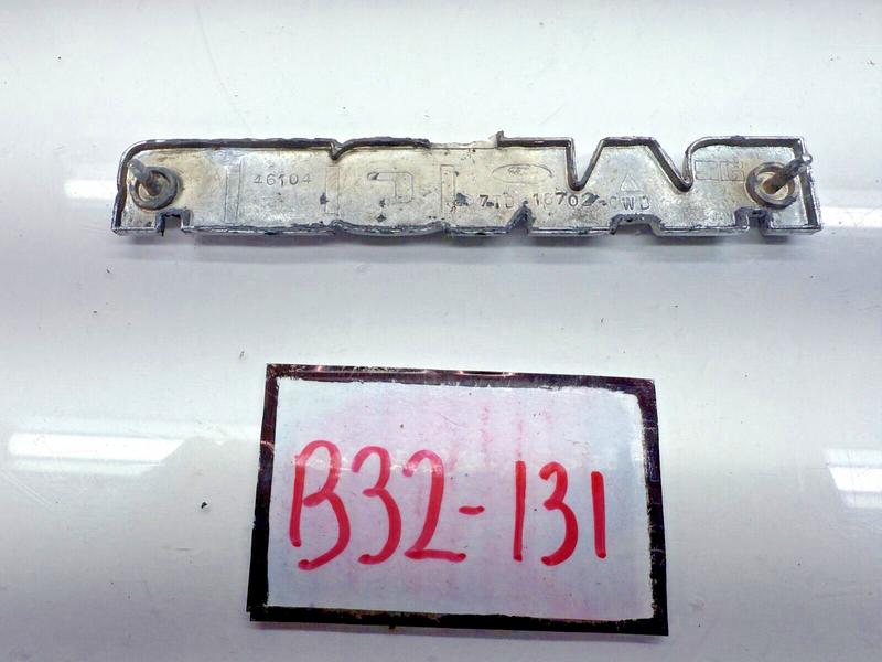 BRKN OEM 1977-1979 Ford Truck F150 Ranger Emblem D7TB-16702-CWB B32-131
