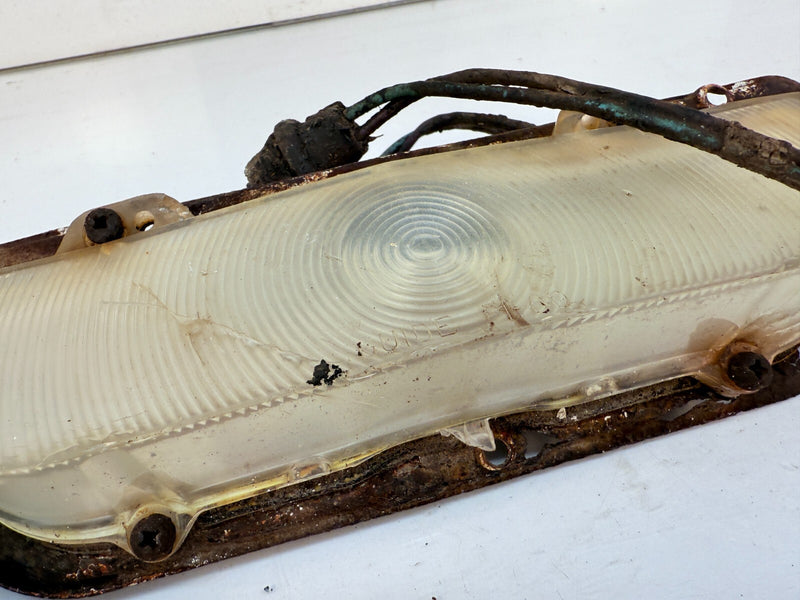 OEM 1960 CHEVY IMPALA BEL AIR EL CAMINO PARK LIGHT TURN SIGNAL HOUSING B61-39