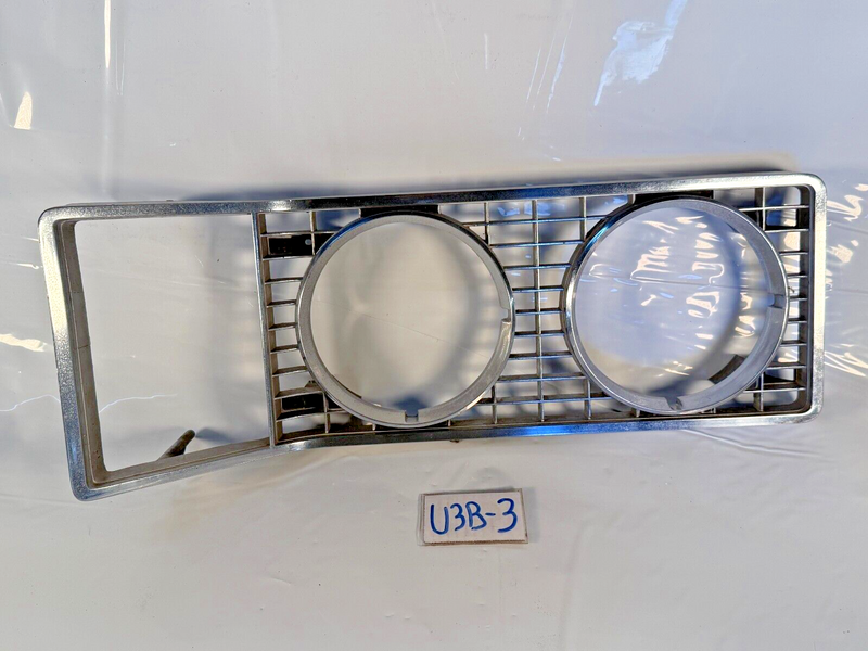 OEM Ford 1972 Montego Headlight Bezel Door Grille MX GT Mercury 72 U3B-3