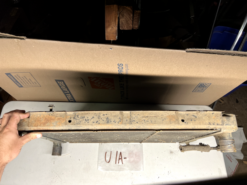 FACTORY ORIGINAL RADIATOR FORD THUNDERBIRD OEM 1961-1963 61-63 C2SA-8005 U1A-2