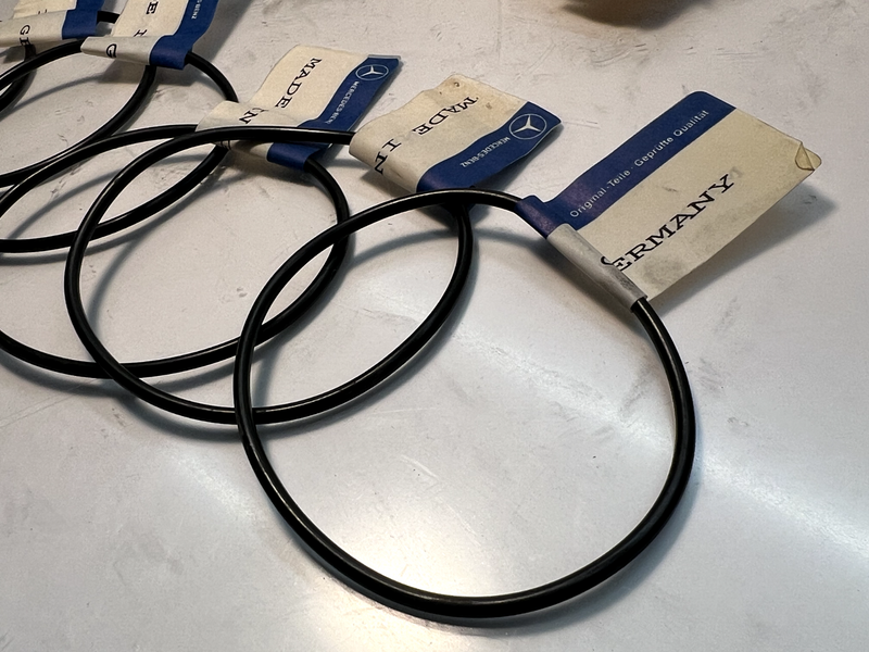 (6) NOS OEM Mercedes Injection Pump O-Ring 0129978348 AK0434 C3-22