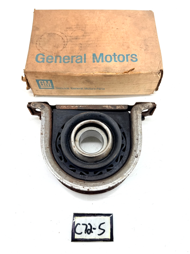 NOS 1955 - 1967 CHEVROLET GMC TRUCK  DRIVESHAFT SUPPORT BEARING 3765513 C72-5
