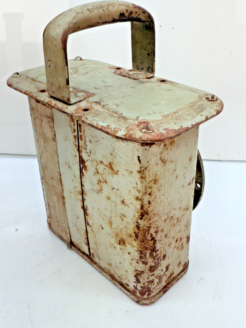 US Navy Battle Lantern WWII Submarine Ship Boat Light Untested STEAM PUNK B78-18