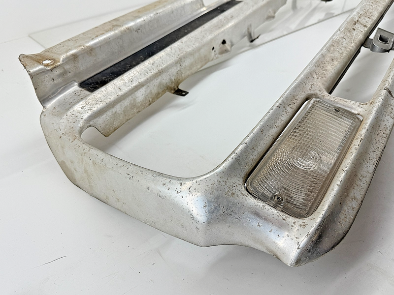 OEM 73 74 75 1976 1977 1978 1979 Ford Bronco F100 F150 F250 F350 Grille U5B-113
