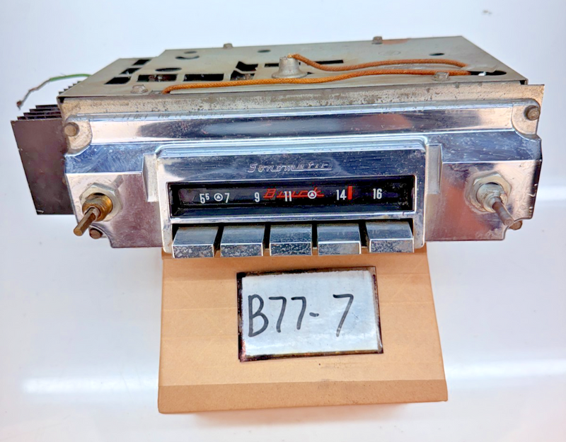 1959 Buick Sonomatic Push Button AM Radio Bezel GM 981968 B77-7