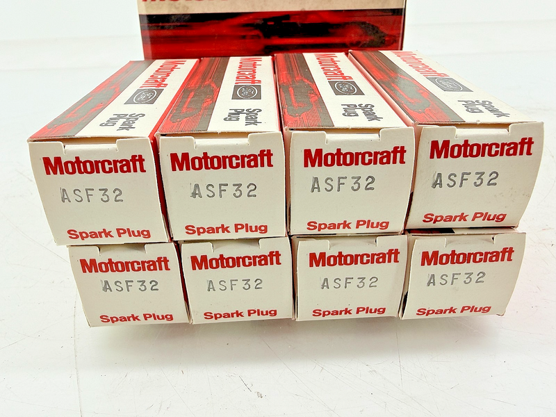 8- NOS 1975 - 1982 Ford Mustang F100 302 351 Motorcraft ASF32 Spark Plugs C75-50