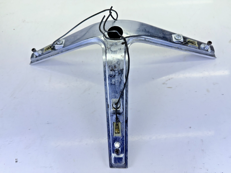 OEM 1967 1968 Buick Steering Wheel Center Pad Horn Bar Riviera Electra B12-13