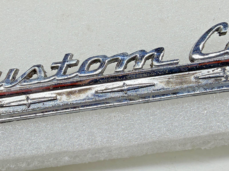 OEM 1967 - 1972 Ford Custom Cab Pickup Truck Emblem Badge C8TB-8140683-A E9-73