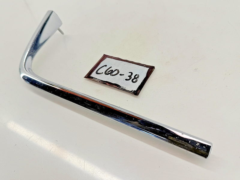 NOS 1970 FORD GALAXIE  XL LTD QUARTER PANEL EXTENSION MOULDING RH D0AZ-6229078-A