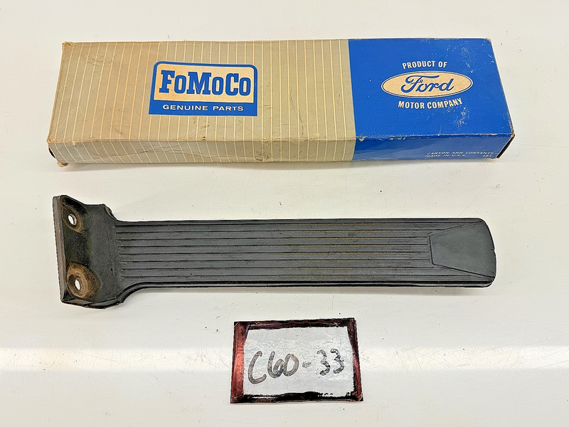 NOS 1960 Ford Fairlane Gas Accelerator Pedal C0DD-9735-A C60-33