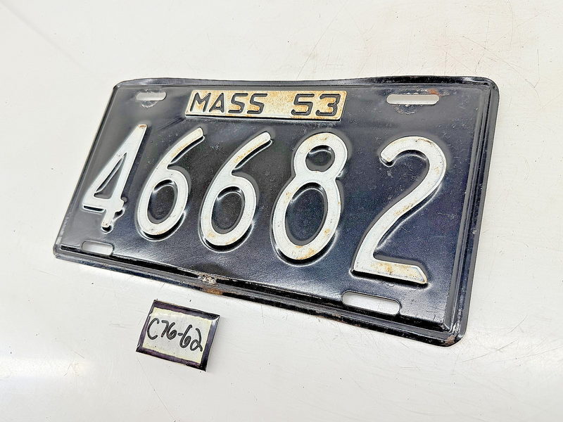 Orig. Paint 1953 46682 Massachusetts License Plate Sign MA 46682 C76-62