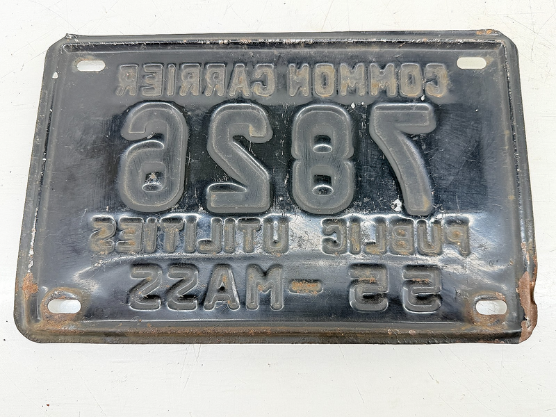Orig. Paint 1955 COMMON CARRIER 7826 Massachusetts License Plate MA 7826 C76-64