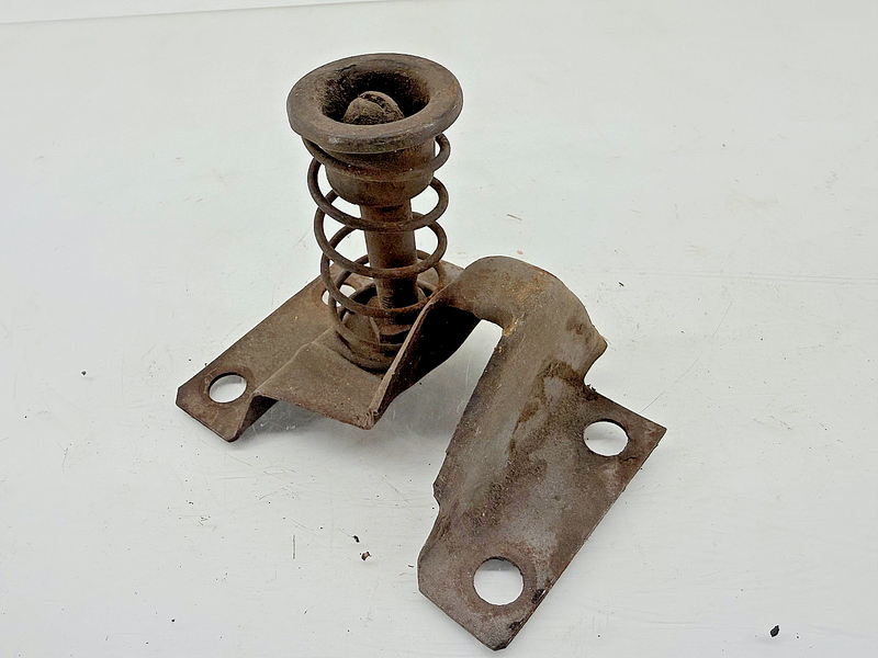 OEM 1967-81 Camaro, 1967-72 Chevelle Hood Safety Hood Latch Spring C49-18