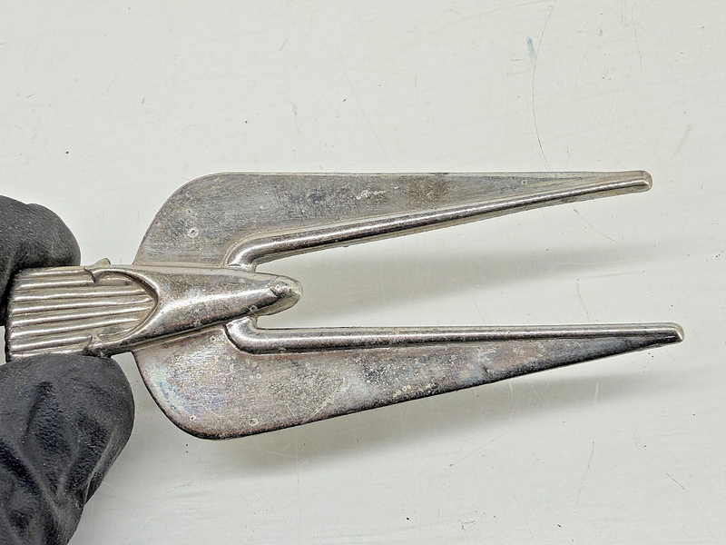 OEM 1958 - 1964 STUDEBAKER HAWK PAIR EMBLEM BADGE E9-58