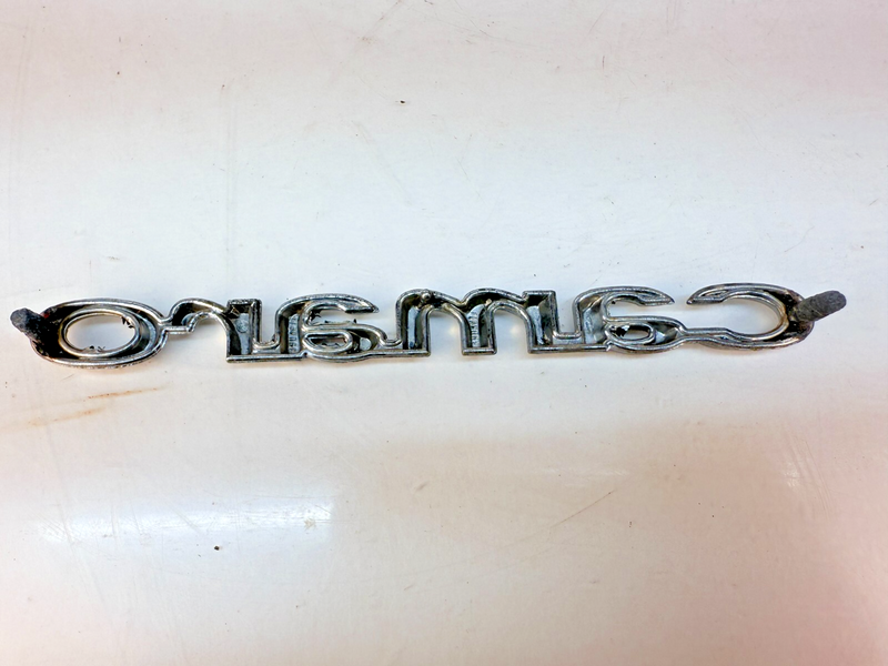 Vintage ORIGINAL 1967 Chevrolet Camaro Fender Emblem Vintage 3903477 B32-327