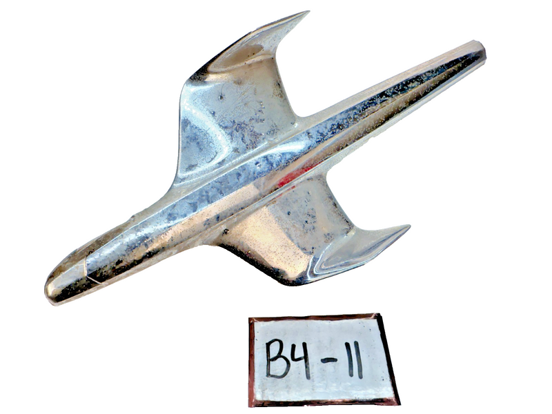 Vintage Original 1954 Chevrolet Chevy Belair Chrome Hood Ornament 3705035 B4-11