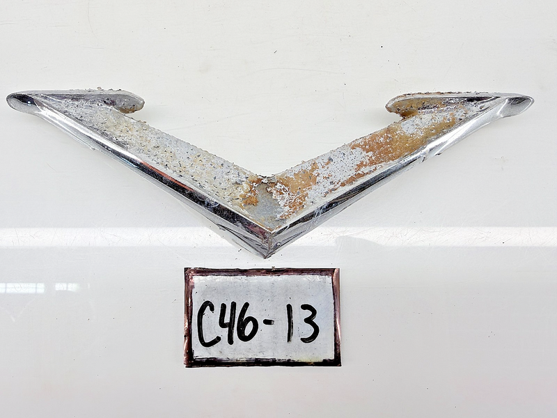 1955 DESOTO HOOD ORNAMENT EMBLEM OEM FIREDOME FIREFLITE MOPAR 1541825 C46-13