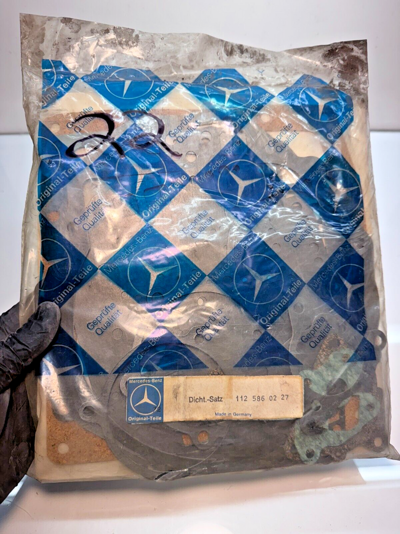NOS OEM Mercedes Benz W108 W109 W111 W112 W113 Gasket Set 112 586 02 27 C15-22