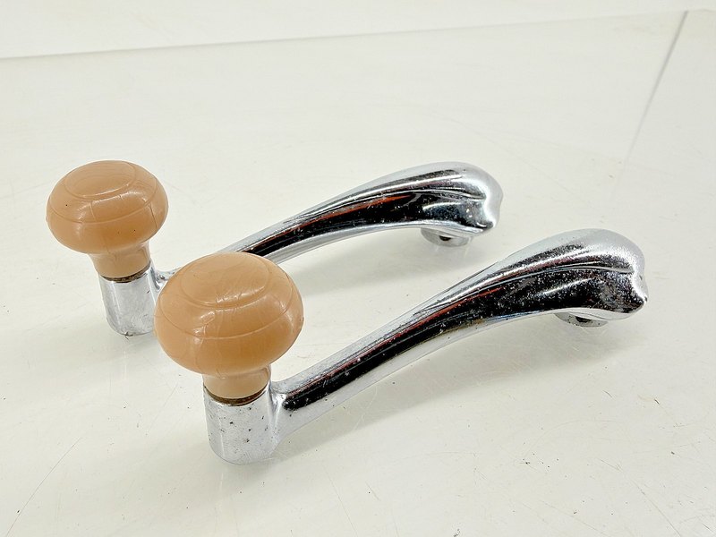 Vintage Original 1941 - 1948 FORD WINDOW CRANKS HANDLES PAIR 1942 1947 C64-50