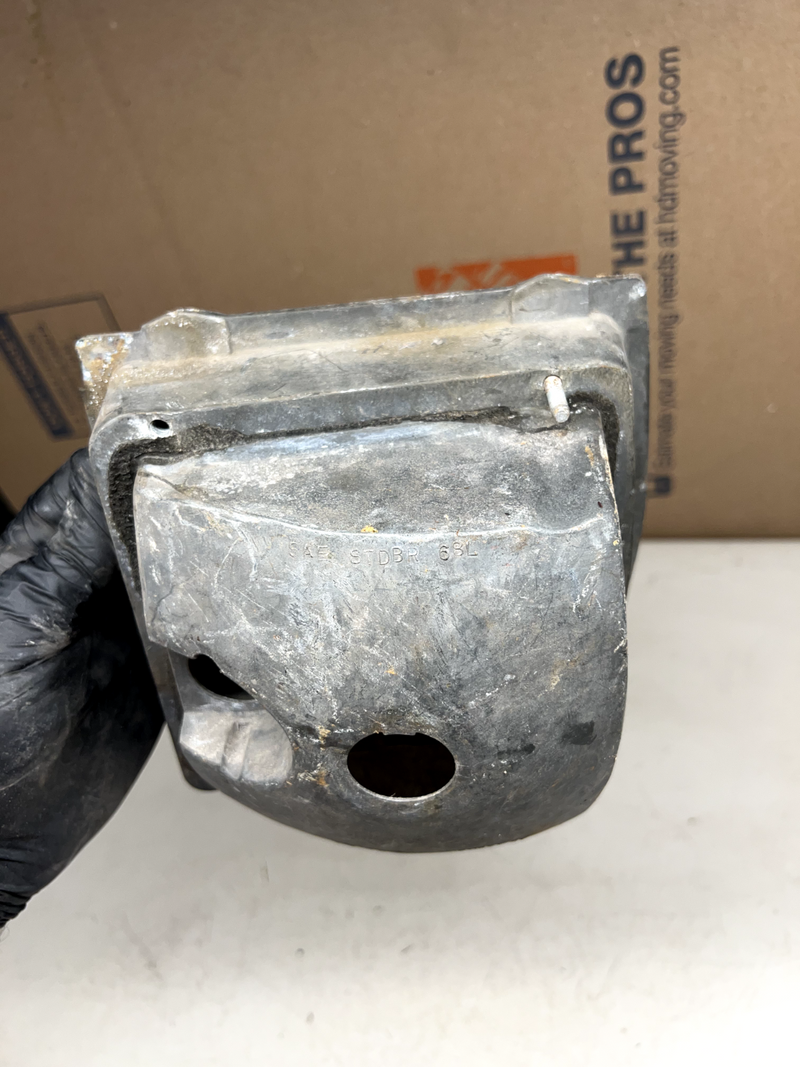 OEM DART LH TAILLIGHT BUCKET 68 MOPAR A BODY SWINGER GT 2853067 B20