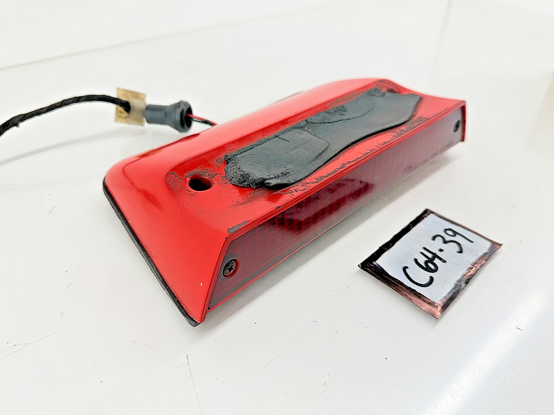 OEM 1987 - 1993 Ford Mustang Third Brake Light Assembly SAE-(2)U-86 MGC C64-39
