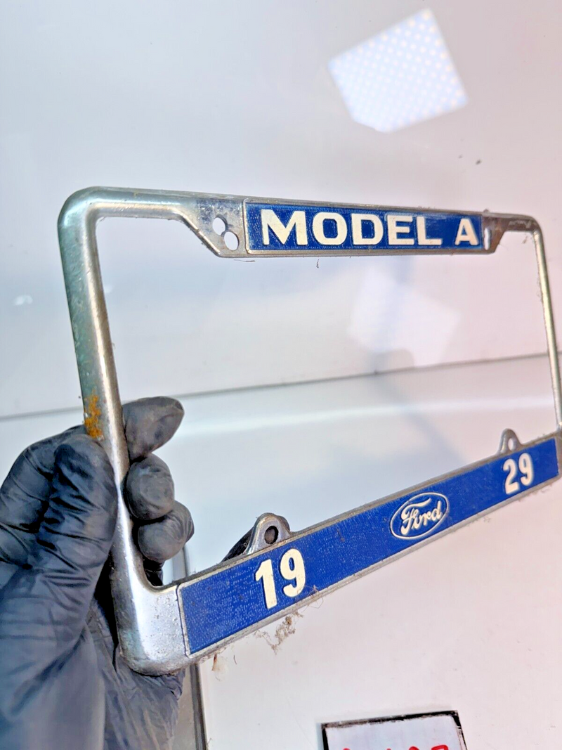 **Rare** Vintage 1929 FORD Model A Pair of License Plate Metal Frame C24-27