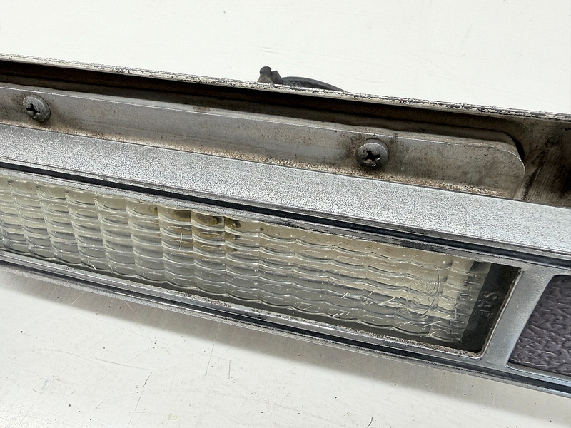 OEM 1969 Ford Galaxie 390 PAIR Front Side Marker Lights, Bezels, Lens 69 C36-69