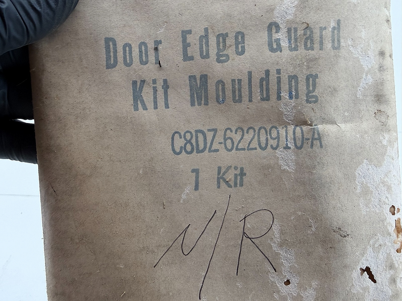 NOS 1968 1970 Ford Falcon DOOR EDGE GUARDS Moldings C8DZ-6220910-A B41-20