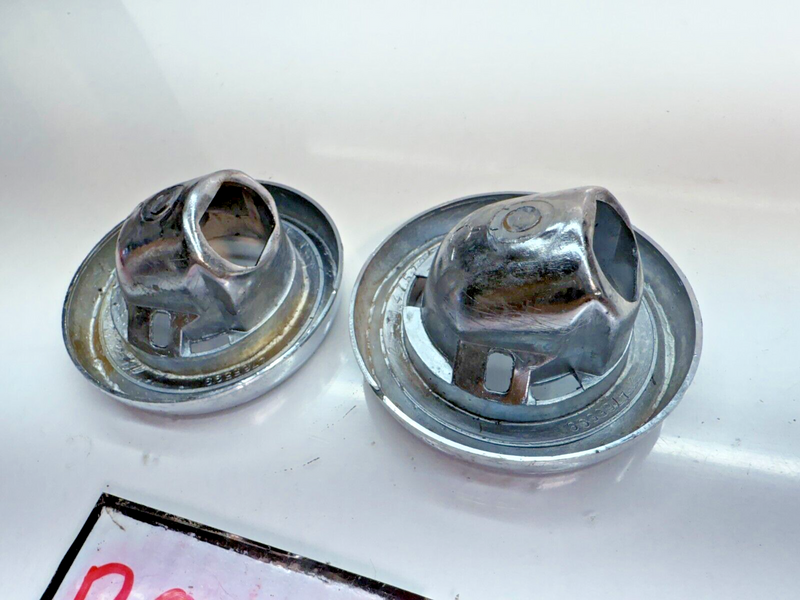 OEM 1961-1967 Chevy Camaro Impala Roof Dome Courtesy Lamp Bezel Socket B8-22