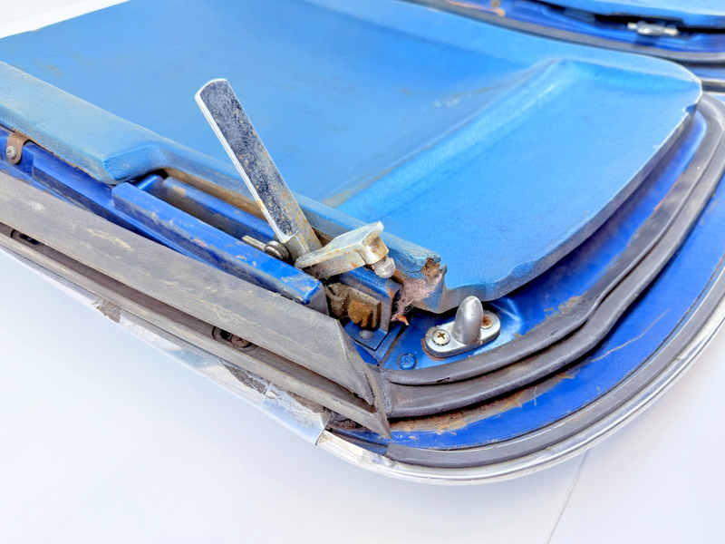 1968 1969 1970 1971 1972 1973 1974 1975 Corvette Coupe T-Tops Roof Panel U3B