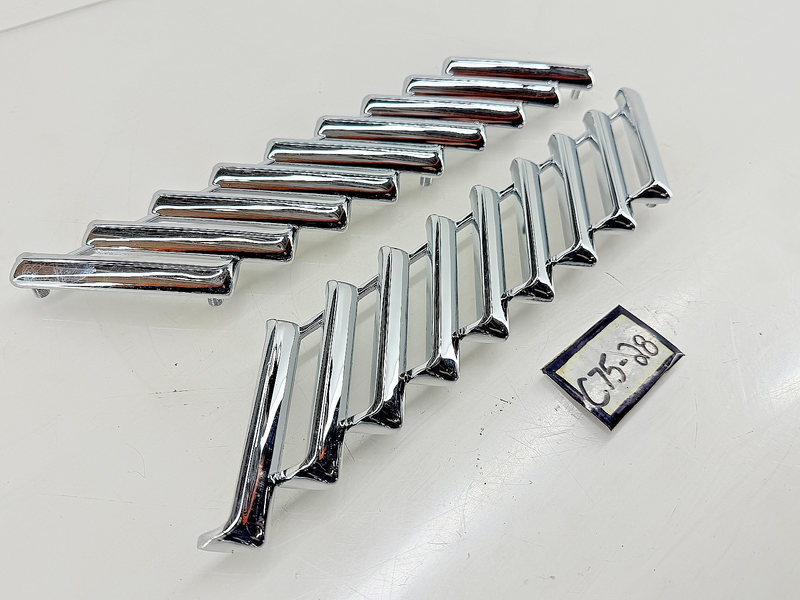 1955 1956 1957 Ford Thunderbird T Bird Chrome Fender Louvres Trim Pair C75-28