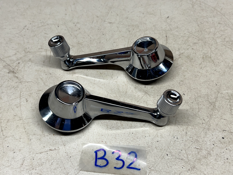 OEM 1964-1966 Ford Thunderbird Vert QUARTER WINDOW CRANK HANDLES SET B32-27