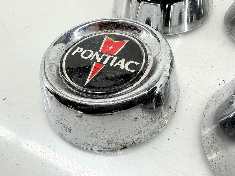 RARE OEM Pontiac Firebird Trans Am SET of Center Caps 200838 C67-99
