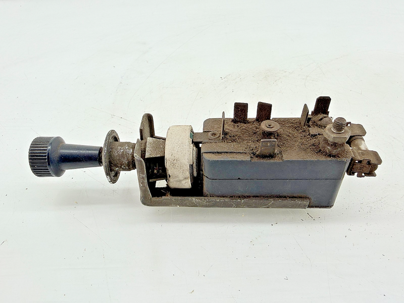 OEM 1956 - 1958 FORD V8 & Truck Headlight Switch C67-172