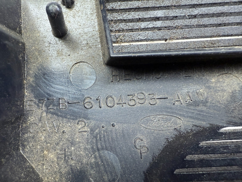 OEM 1987 - 1993 Ford Mustang Dashboard Speaker Grilles Dash Board Covers B50-12