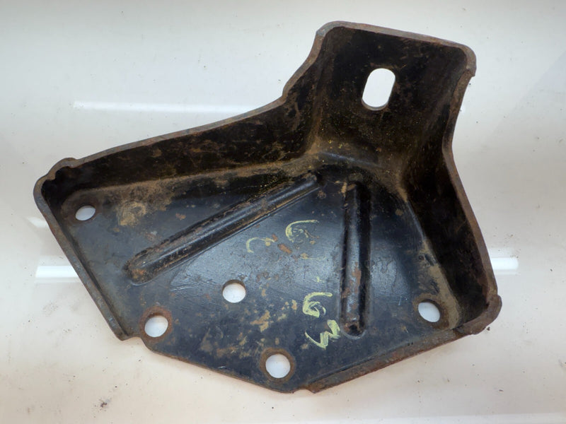 OEM GM 1961 1962 1963 CHEVY Corvair Engine Mount Bracket 61 62 63 B13-9