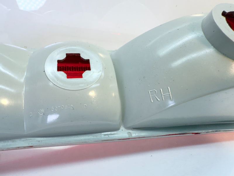 OEM GM 1979 - 1987 El Camino RH Tail Brake Light 5970812 B14-15