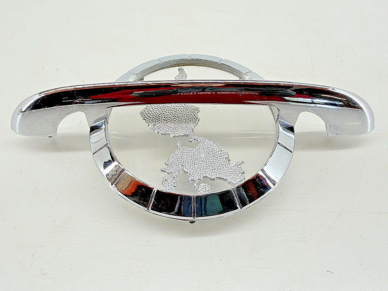 NOS 1954 Oldsmobile Hood Ornament Emblem Bar Ring Molding Trim Badge 565126 C37