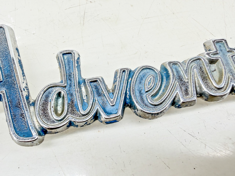 OEM 1974 - 1979 DODGE TRUCK ADVENTURER SPORT EMBLEM 3494086 E10-6