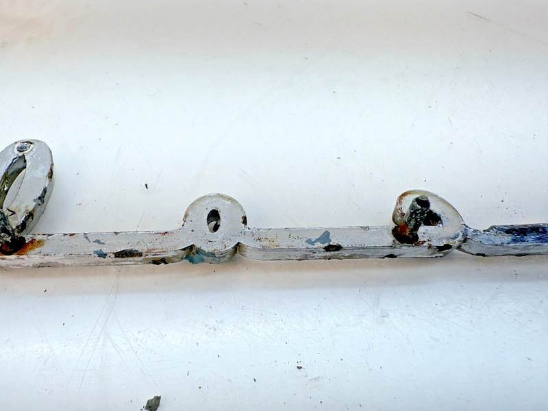 RARE VINTAGE 1950 1951 BABY LINCOLN EMBLEM SCRIPT DIE CAST CHROME E6-122