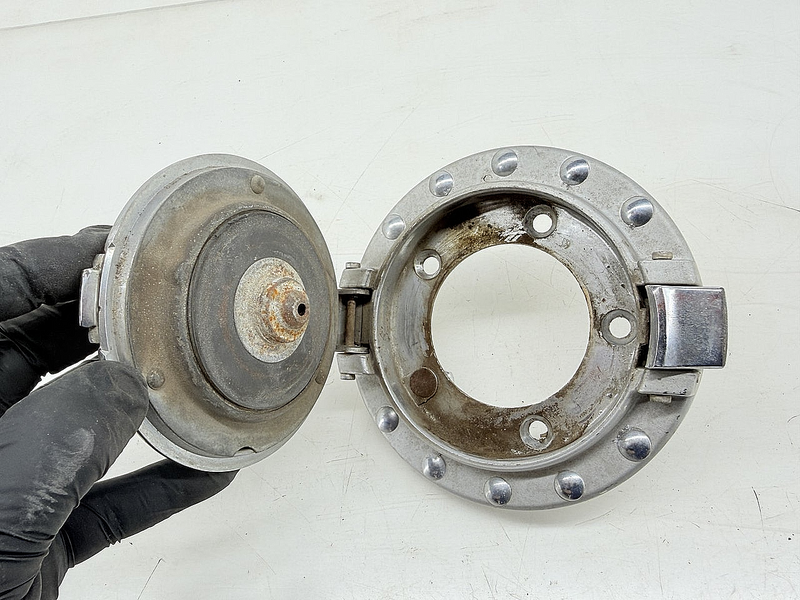 OEM 1971 1972 1973 Mustang Mach 1 Boss POP OFF GAS FUEL FILLER CAP ASSEM C77-15