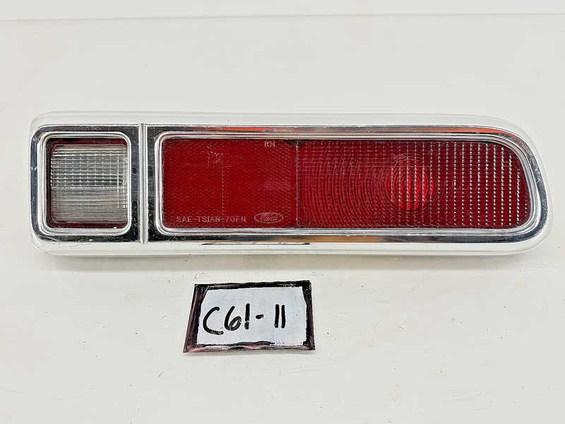 NOS 1970 - 1977 FORD PINTO MAVERICK RH TAIL LAMP LIGHT SAE-TSIAR-70FN C61-11