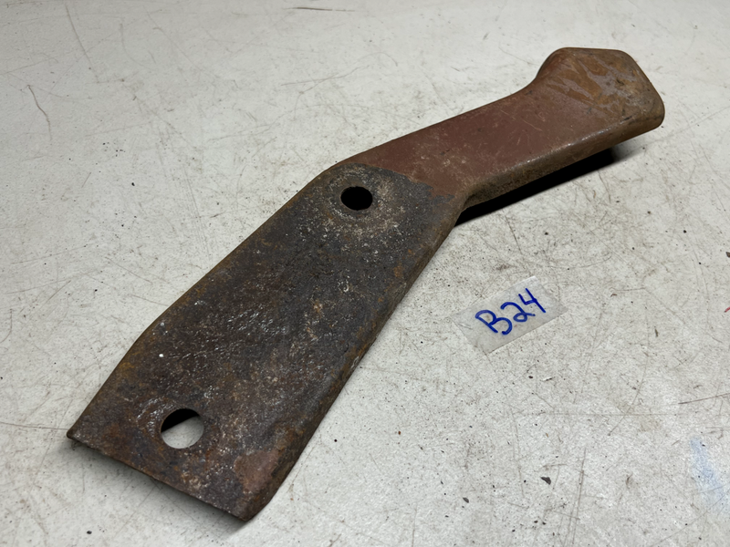 1960 Chevy Impala Non-Wagon Rear INNER Bumper Bracket RIGHT SIDE RH 60 B24-8