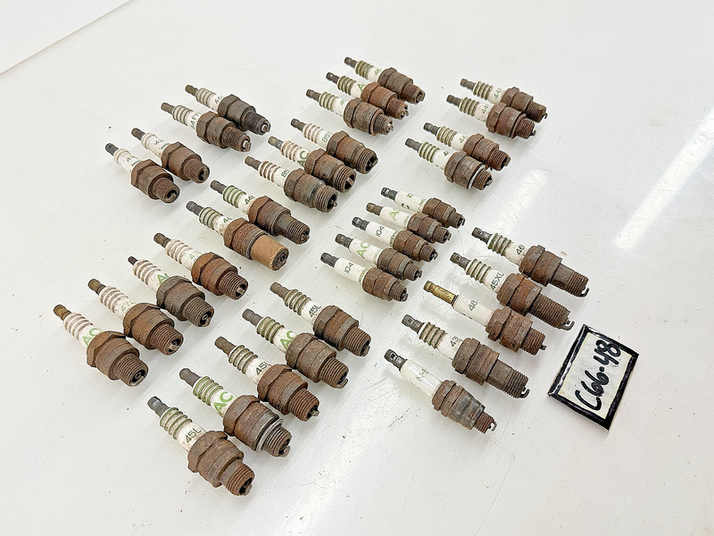 Vintage NOS AC Spark Plug Lot 45L 47L 104 44N 46S 43L 85T 44FF 44FFS M-8 C66-48