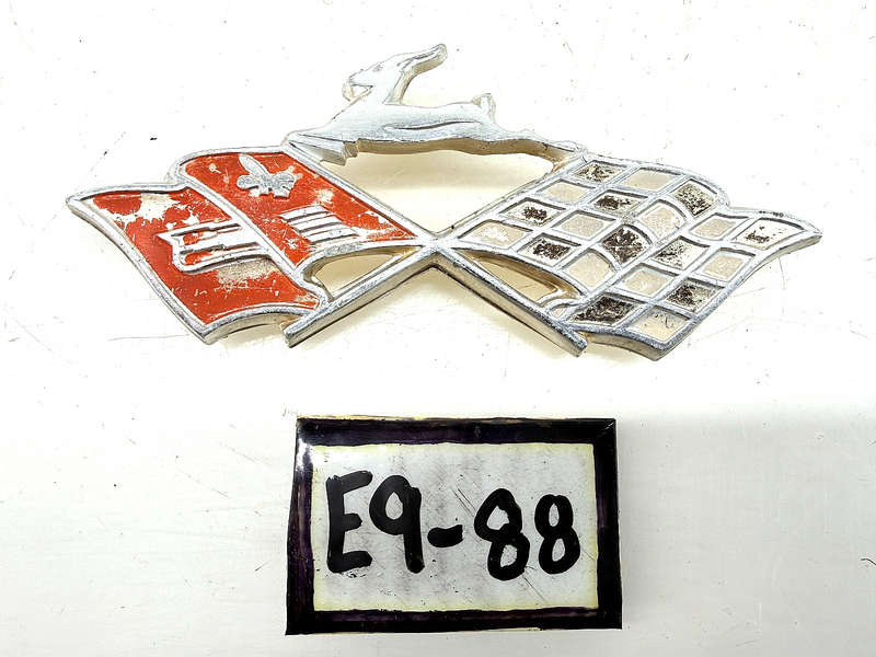 OEM 1960 1961 1962 Chevrolet Impala SS Rear Fender Emblem With Pins E9-88