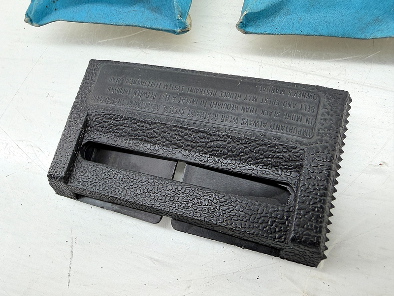 NOS 1974 - 1978 Ford Mustang Torino Thunderbird Belt Clip D4AZ-6560286-A C67-134