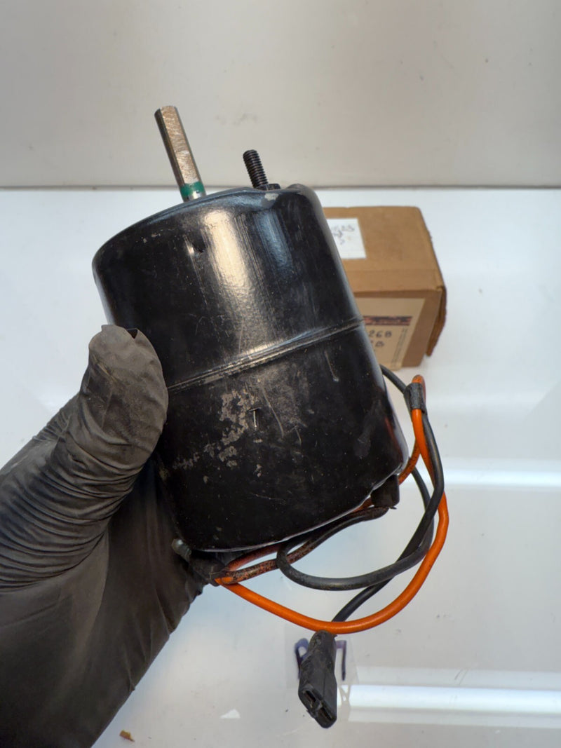 NOS OEM 1969 FORD HEATER BLOWER ELECTRIC MOTOR C9UZ-18527-A B47
