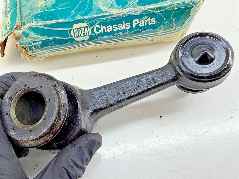 NOS 1963 1964 FORD FALCON COMET V8 POWER STEERING IDLER ARM C3DZ-3352-F C18-56
